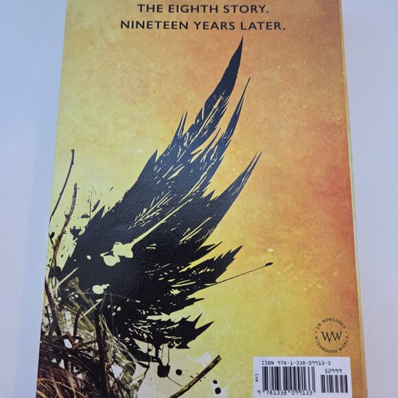 Harry Potter: Cursed Child Script, 2016 HC – Canada - Picture 2 of 6